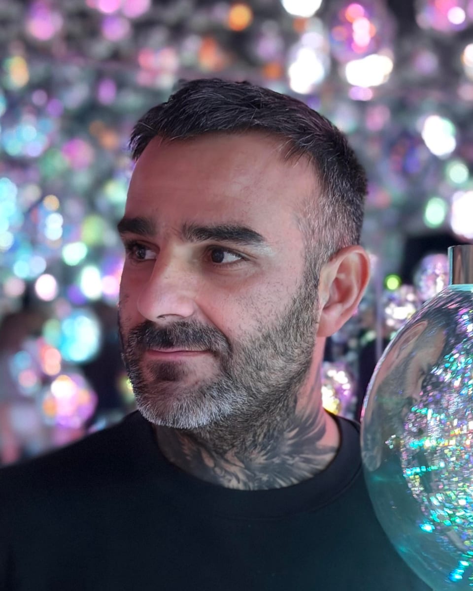 Portrait de Julien Jimenez, consultant en automatisation des taches par l'IA
